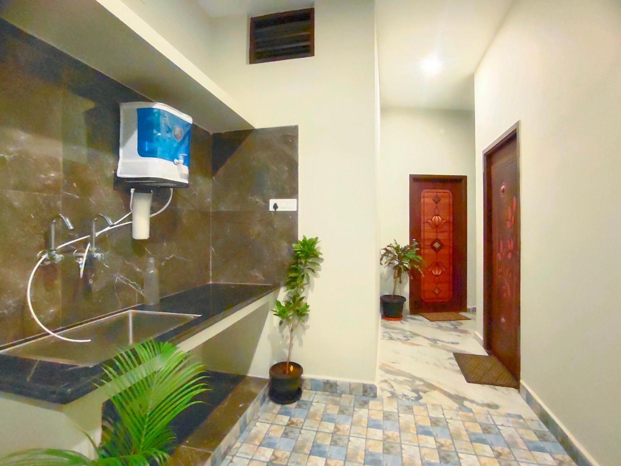 Pv Inn Pondicherry Exterior photo